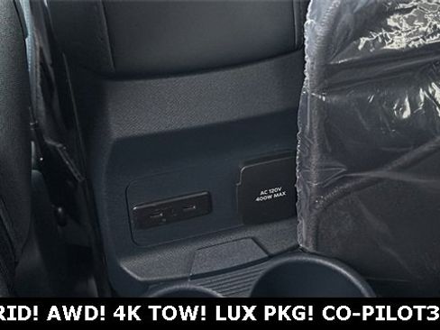 New 2026 Ford Maverick XLT w/ Equipment Group 301A image 25