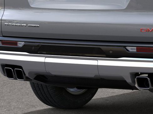 New 2026 GMC Acadia Denali w/ LPO, Floor Liner Package image 38