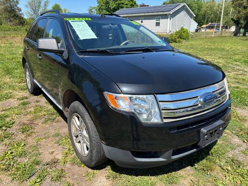 Used 2010 Ford Edge SE FWD image 3