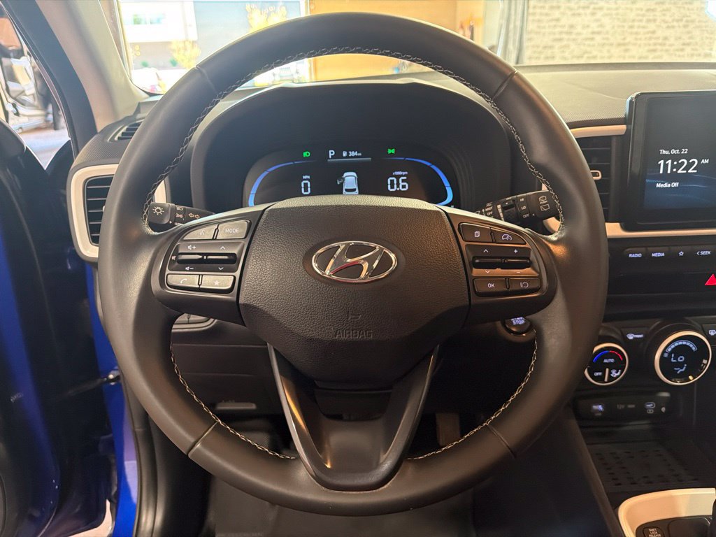 Certified 2024 Hyundai Venue Limited FWD image 26