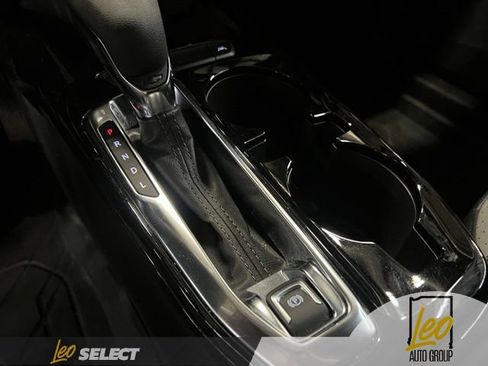 Used 2025 Chevrolet Trax LT w/ Driver Confidence Package FWD image 16