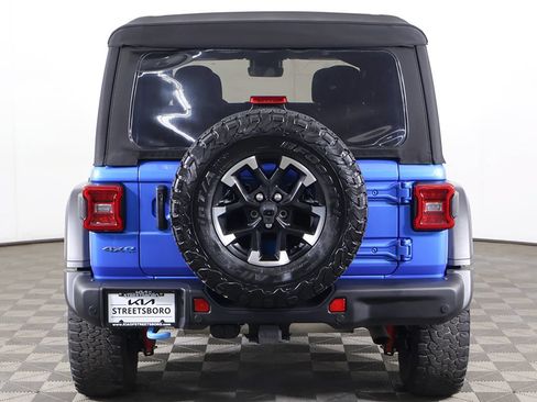 Used 2024 Jeep Wrangler Unlimited Rubicon 4xe w/ Capability Package AWD/4WD image 15