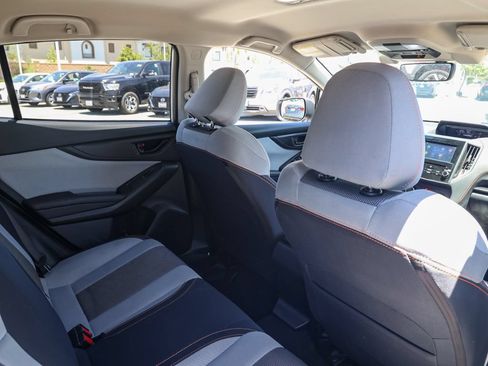Used 2023 Subaru Crosstrek 2.0i Premium w/ Popular Package #3 AWD/4WD image 17