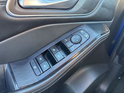 Used 2021 Nissan Rogue SV w/ Premium Package image 24