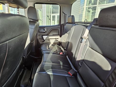 Used 2018 Chevrolet Silverado 2500 LT w/ LT Convenience Package image 21