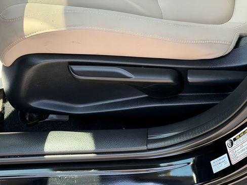 Used 2018 Honda Civic EX image 18