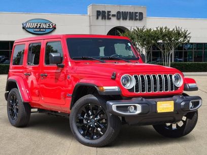 Used 2025 Jeep Wrangler Unlimited Sahara w/ Safety Group