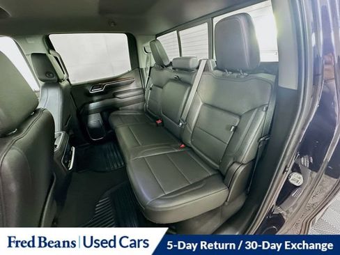 Used 2022 GMC Sierra 1500 Elevation w/ Elevation Premium Package AWD/4WD image 32
