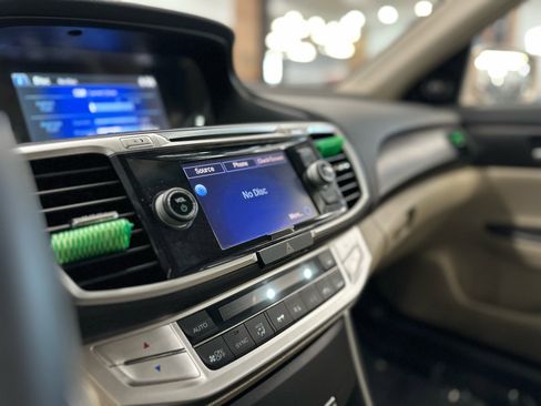 Used 2013 Honda Accord EX-L image 22