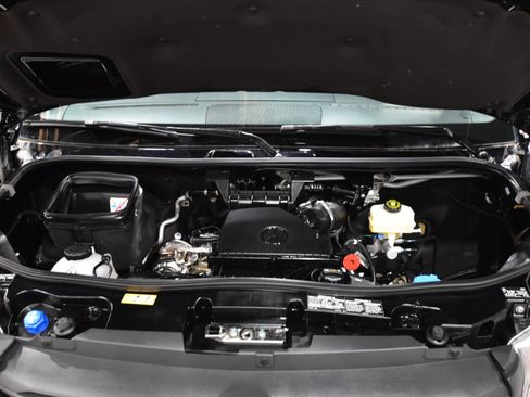 Used 2023 Mercedes-Benz Sprinter 2500 image 50