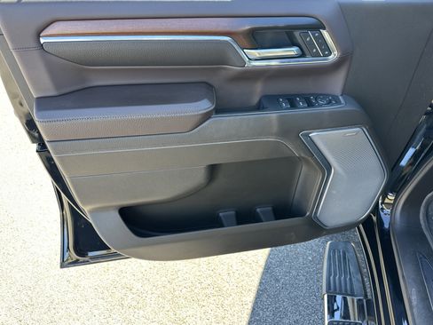 Certified 2024 GMC Sierra 2500 Denali image 11