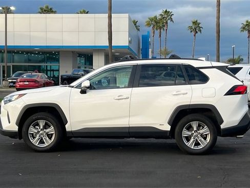 Used 2024 Toyota RAV4 XLE image 7