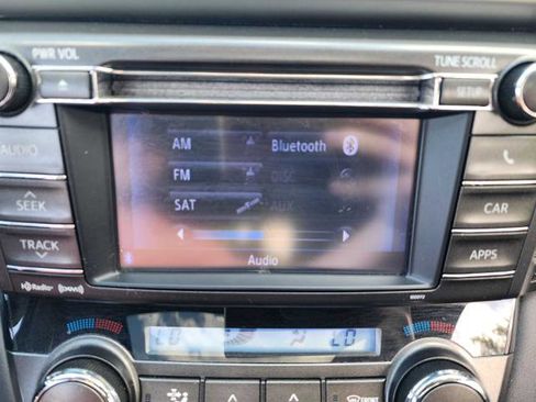 Used 2013 Toyota RAV4 XLE image 23