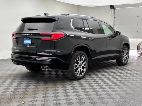 New 2026 GMC Acadia Denali Ultimate w/ LPO, Floor Liner Package AWD/4WD image 10