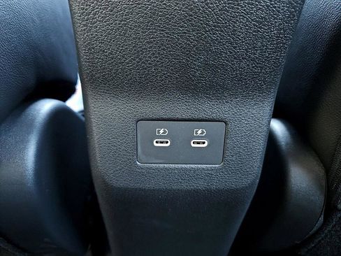 New 2026 Nissan Kicks SR image 11