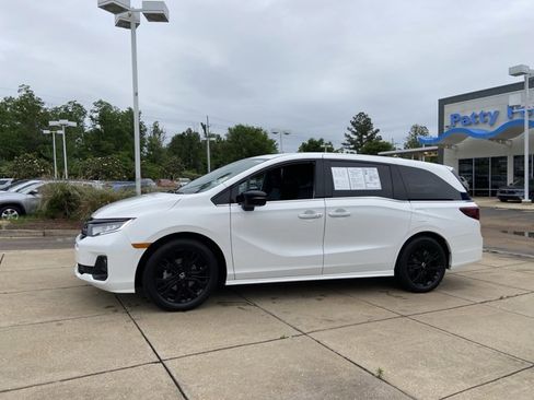 Used 2025 Honda Odyssey Sport-L image 7