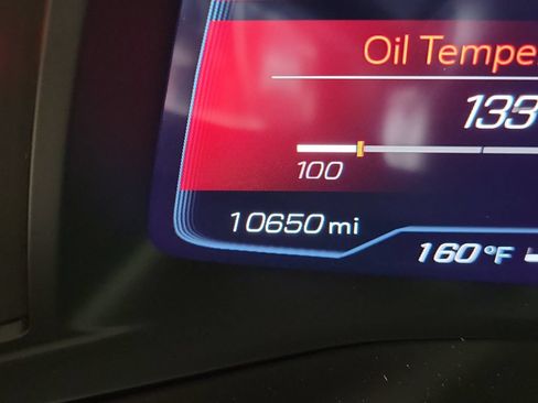 Used 2022 Chevrolet Corvette Stingray Premium Cpe w/ Z51 Performance Package RWD image 18