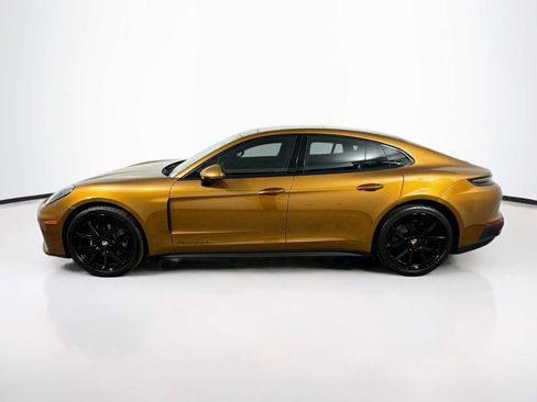 Certified 2025 Porsche Panamera 4 AWD/4WD image 2
