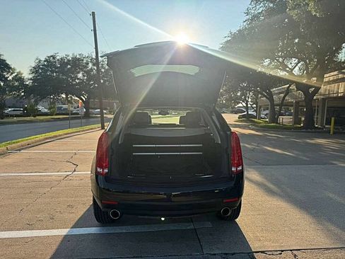 Used 2012 Cadillac SRX Luxury image 25