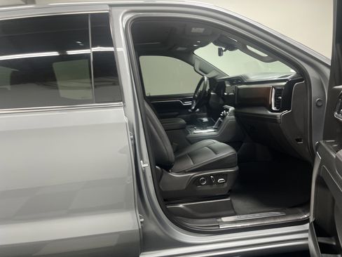 Used 2025 GMC Sierra 1500 Denali w/ Denali Reserve Package image 26