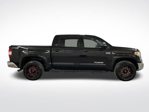 Used 2016 Toyota Tundra SR5 w/ SR5 Upgrade Package AWD/4WD image 27