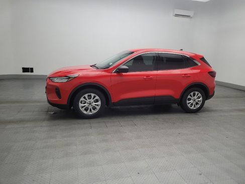 Used 2024 Ford Escape Active w/ Tech Pack #1 FWD image 2