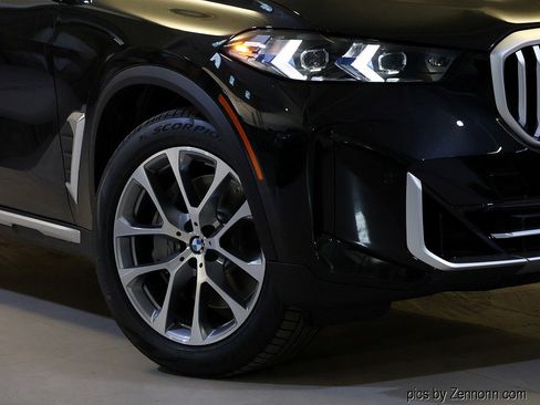 New 2026 BMW X5 xDrive50e w/ Climate Comfort Package image 3