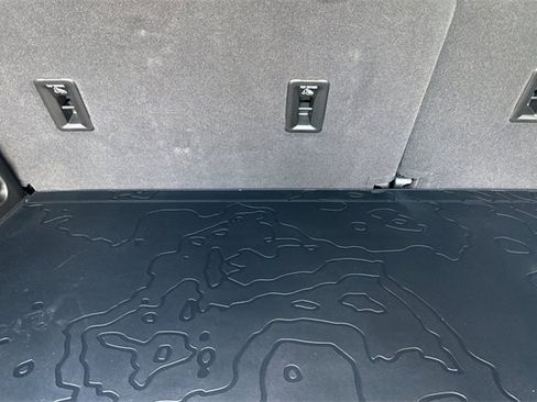 New 2026 GMC Hummer EV SUV w/ LPO, Sport Package image 17