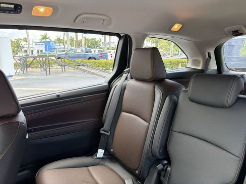 New 2026 Honda Odyssey Elite image 13