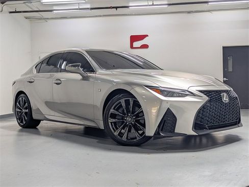 Used 2021 Lexus IS 350 F Sport image 2