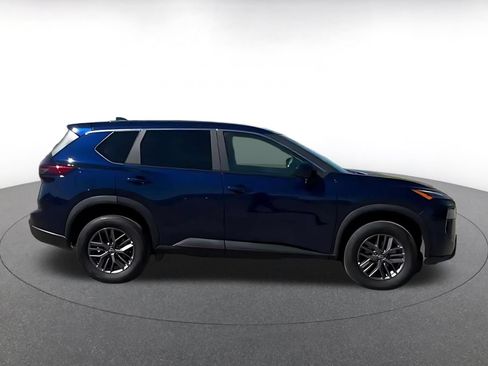Used 2026 Nissan Rogue SV AWD/4WD image 15