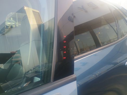 Used 2020 Ford Escape SEL image 5