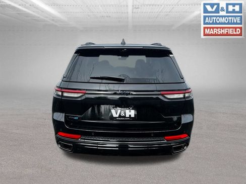Used 2024 Jeep Grand Cherokee Limited 4xe AWD/4WD image 4
