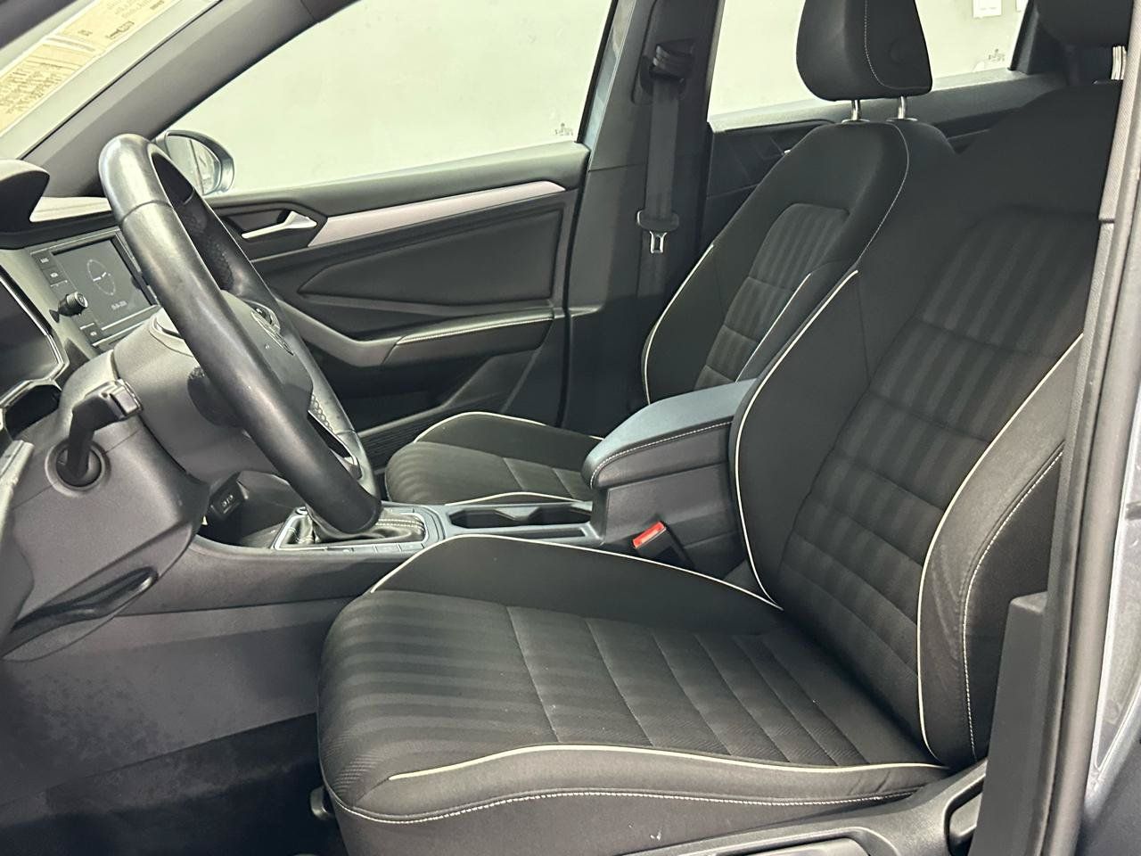 Used 2024 Volkswagen Jetta Sport FWD image 18