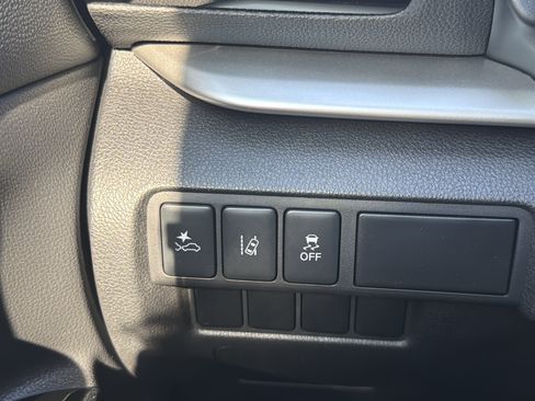 Used 2024 Mitsubishi Eclipse Cross LE AWD/4WD image 13