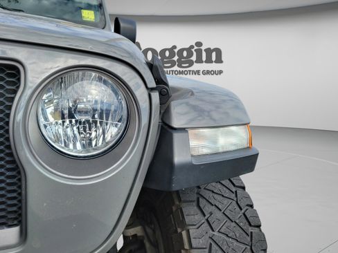 Used 2020 Jeep Wrangler Unlimited Rubicon image 25