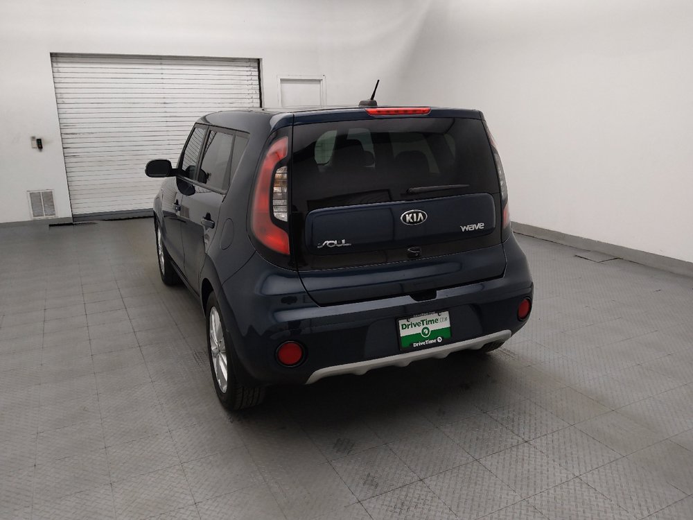 Used 2019 Kia Soul + FWD image 6