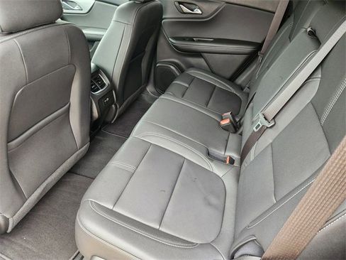 Used 2024 Chevrolet Blazer LT FWD image 31