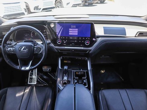 Used 2025 Lexus TX 500h AWD w/ Technology Package image 14