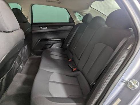 Used 2022 Kia K5 LXS FWD image 17
