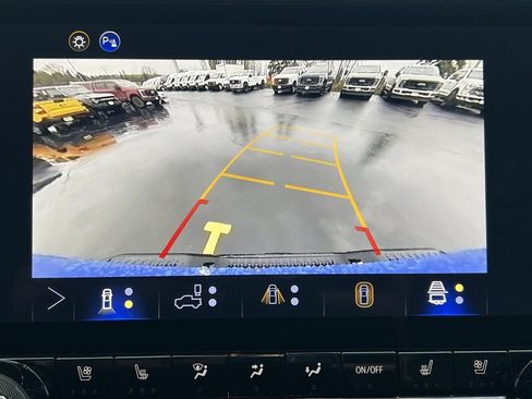 Used 2025 Chevrolet Colorado ZR2 w/ Technology Package image 29