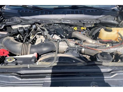 Used 2017 Ford F350 Platinum w/ Platinum Ultimate Package AWD/4WD image 12