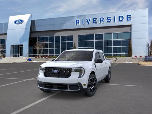 New 2026 Ford Maverick Lariat image 3