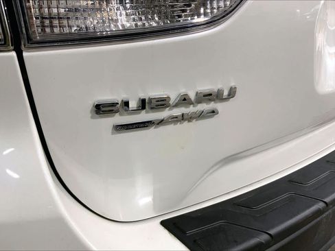 Used 2019 Subaru Forester Limited AWD/4WD image 9