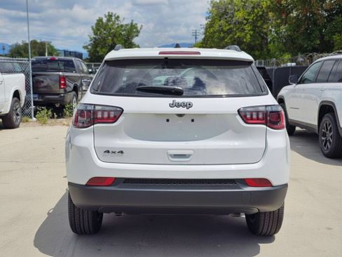 New 2026 Jeep Compass Latitude AWD/4WD image 6