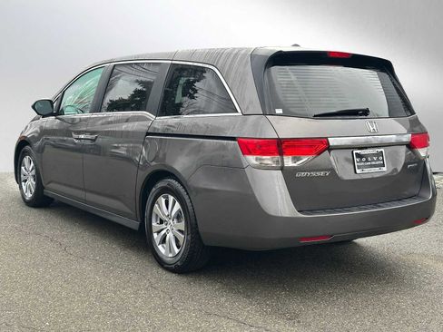 Used 2016 Honda Odyssey SE image 5
