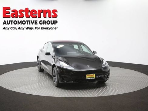 Used 2019 Tesla Model 3 Standard Range RWD image 43