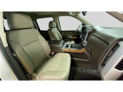 Used 2018 GMC Sierra 1500 SLT AWD/4WD image 17