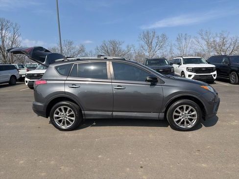 Used 2018 Toyota RAV4 Limited w/ Advanced Technology Package image 5