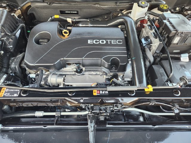 Used 2021 Chevrolet Equinox Premier FWD image 32